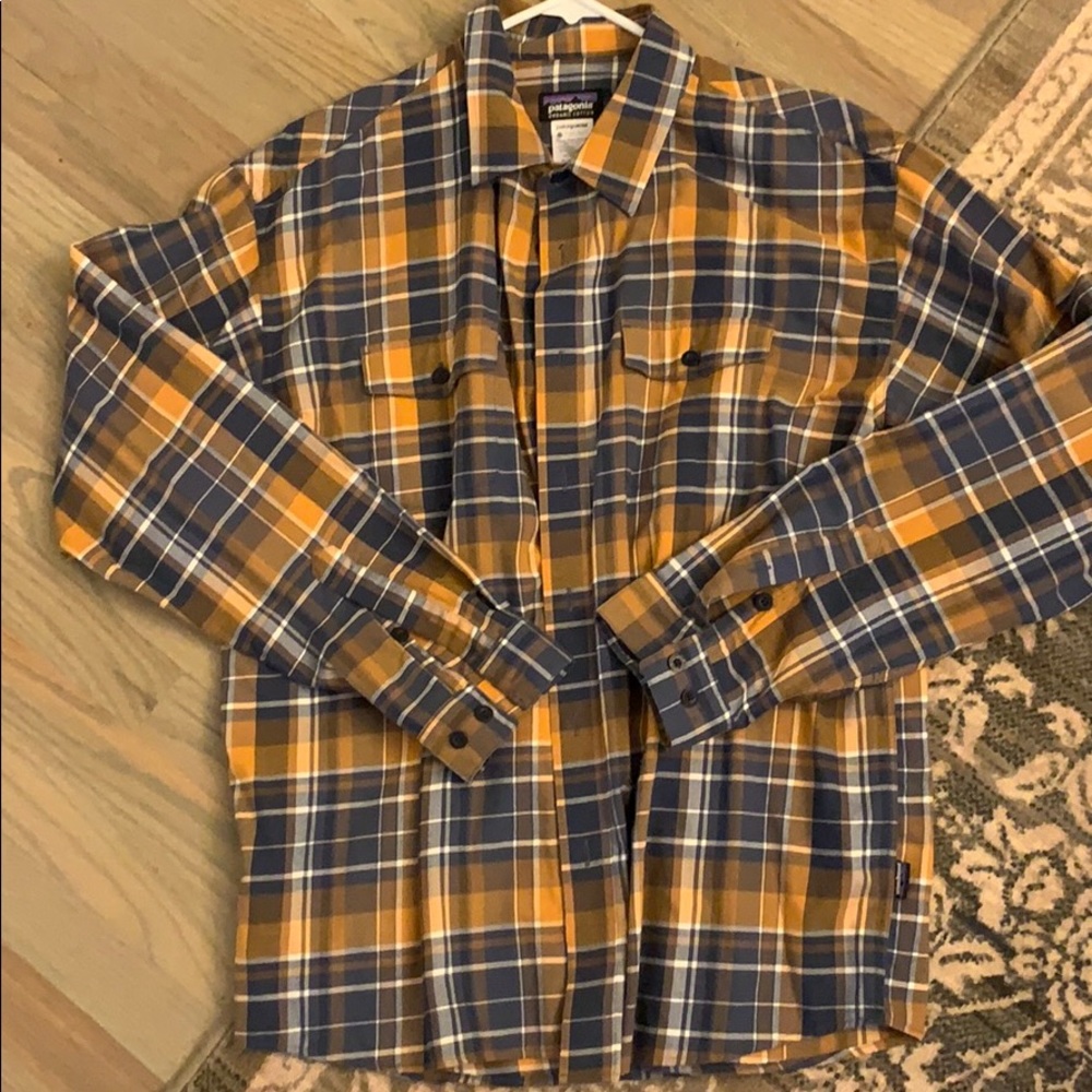 Men’s Patagonia Button up